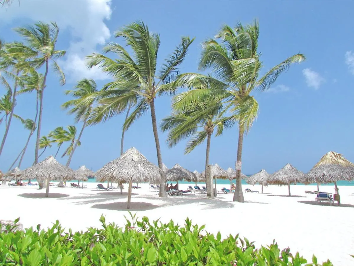 Ducassi Suites Rooftop Pool - Beach Club And Spa Punta Cana